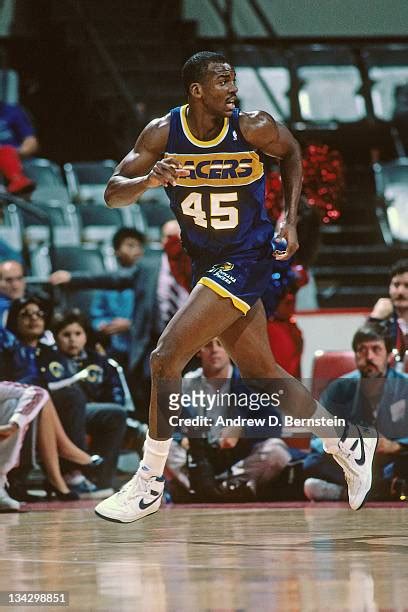 Chuck Person Indiana Pacers 80s Photos and Premium High Res Pictures - Getty Images