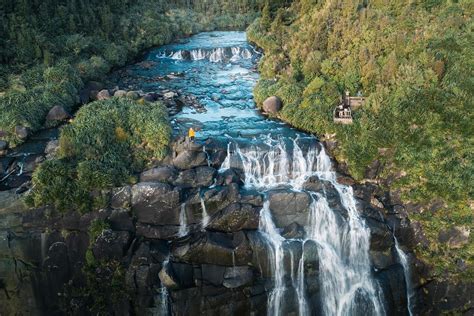 Hike to the Top of Wairere Falls | Riparide