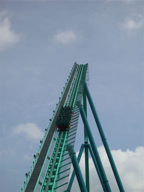 Leviathan roller coaster - Canada's Wonderland June 2012 | Theme parks ...