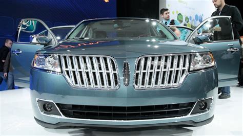 Lincoln MKZ Hybrid (photos) - CNET