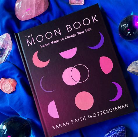 The Moon Book – The Moon Studio