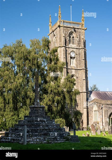 Chew magna church hi-res stock photography and images - Alamy