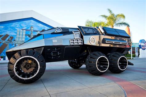 This Mars Rover Concept is Ready to Go Off-Roading Through Red Dust ...