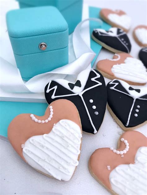 Bride & Groom Cookies