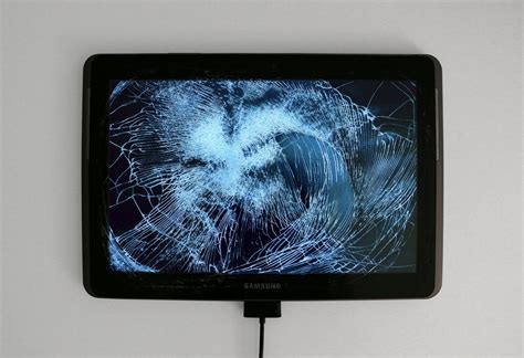 Return of the Broken Screens (Samsung Galaxy Tab 2), 2016. Broken found ...