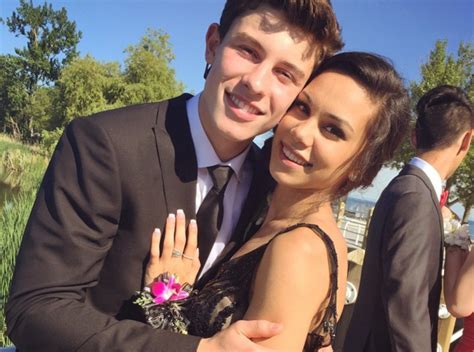 Shawn Mendes Girlfriend: Guide To Love Life, Relationship, Dating