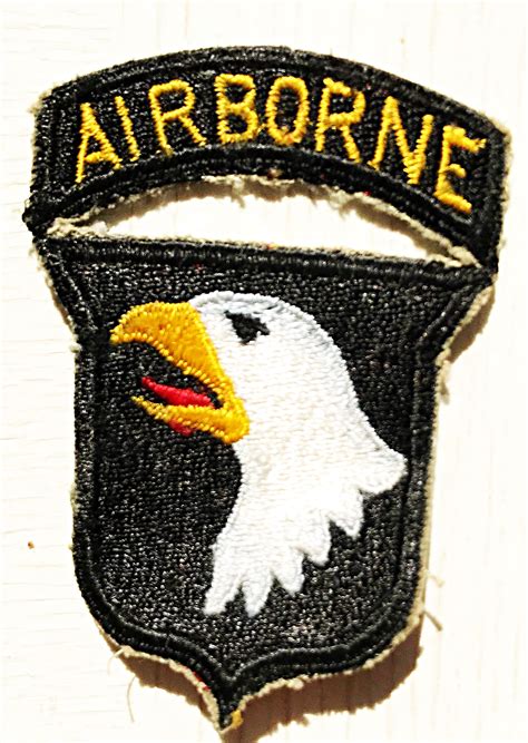 ww2 us 82nd airborne patch b