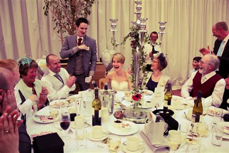 Wedding Magician - Table Magician | Close-Up Magician | Roaming Magician | Mix and Mingle ...