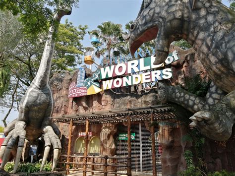 Informasi World Of Wonders - Jam Buka & Tiket Masuk - Pergiyuk!