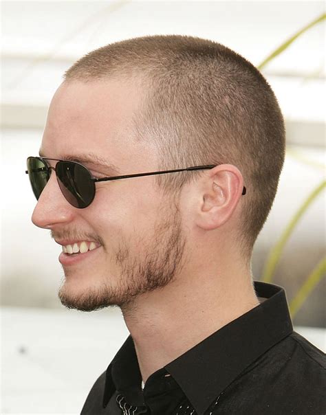 2011 Hairstyles Pictures: Buzz cut hairstyles