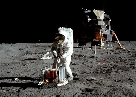 Inside Apollo 11: You Can Now Listen To Buzz Aldrin And Neil Armstrong On Their Trip To The Moon ...