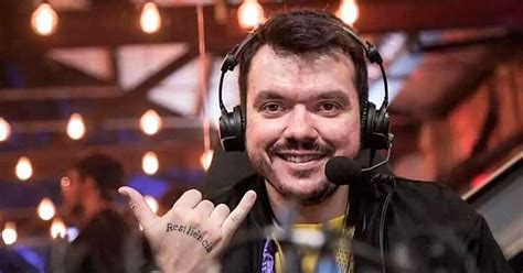 Brazilian CS:GO Streamer Gaules Becomes Most-Watched Twitch Streamer in May