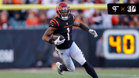 Bengals WR Ja’Marr Chase Talks Contract, Elves, and a Future Without Tyler Boyd, Tee Higgins