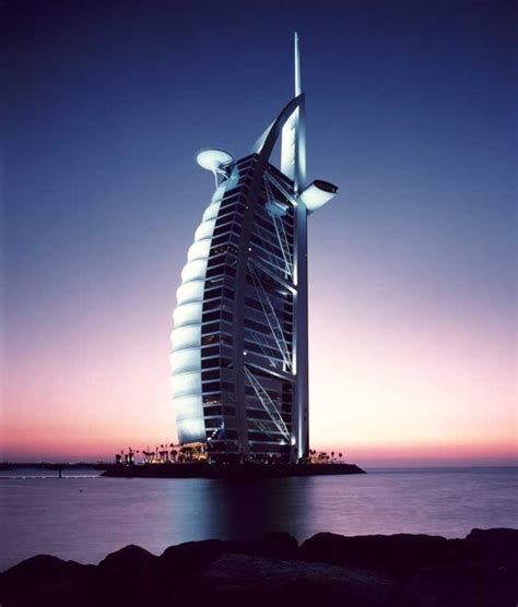 Dubai Hotel Buildings, UAE - e-architect