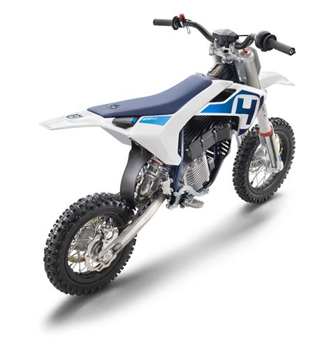 Husqvarna EE 5 Electric Dirt Bike Arriving Later This Year - Asphalt & Rubber