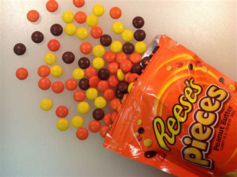 reese's pieces commercial