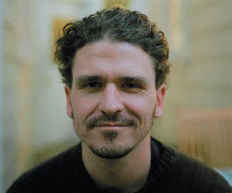 Dave Eggers Biography - Childhood, Life Achievements & Timeline