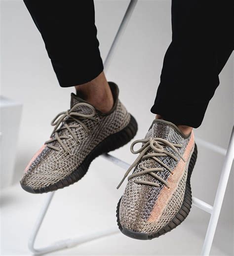 YEEZY 350 v2 "Ash Stone" Releases February 27th | HOUSE OF HEAT