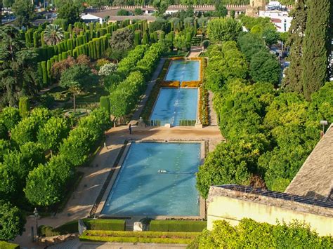 Exploring the Alcazar of Córdoba: A Guide to the Fortress, Gardens, and ...