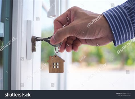 98,002 Unlocking House Door Images, Stock Photos & Vectors | Shutterstock