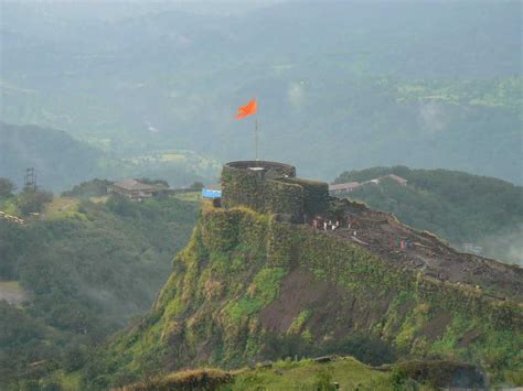 Pratapgad fort Mahabaleshwar | Pratapgad fort timings, history, images, best time