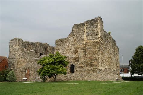 Canterbury Castle (Canterbury) | Structurae