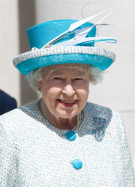 Queen Elizabeth's most incredible brooches—12 most valuable | Woman & Home