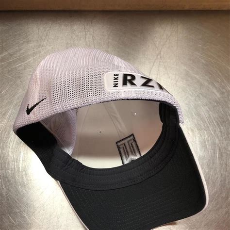 Nike Tiger Woods Flex Fit Hat | Golf Hats & Visors | SidelineSwap