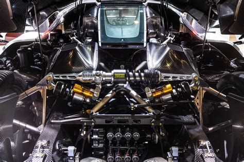 Koenigsegg Jesko debuts in Geneva – 5.0L twin-turbo V8; 1,600 hp, 1,500 ...