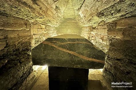 Serapeum of Saqqara - Madain Project (en)