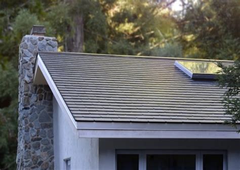 Tesla's First Solar Roof Tiles Are Installed and They Look Stunning