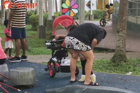 Child seen pooping openly at Bukit Panjang playground; mum says toddler ...