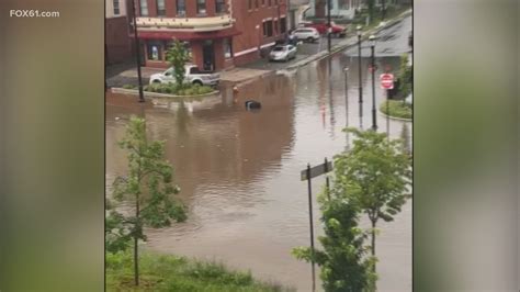 Hartford’s North End cleaning after flooding on July 4th | fox61.com