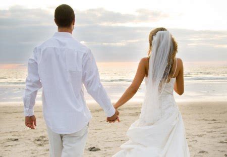 beach wedding couple - Other & People Background Wallpapers on Desktop ...