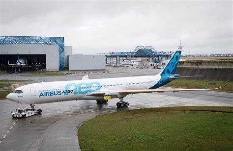 Vopsirea primului Airbus A330neo