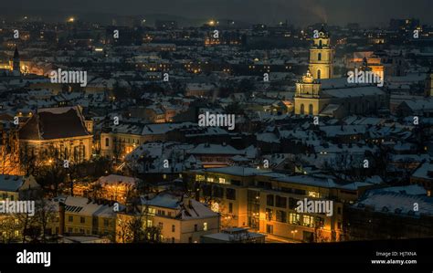 Vilnius winter hi-res stock photography and images - Alamy