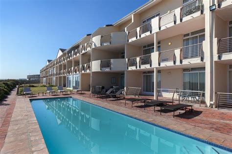 Cape Town Beachfront Apartments at Leisure Bay Entire apartment - Deals, Photos & Reviews