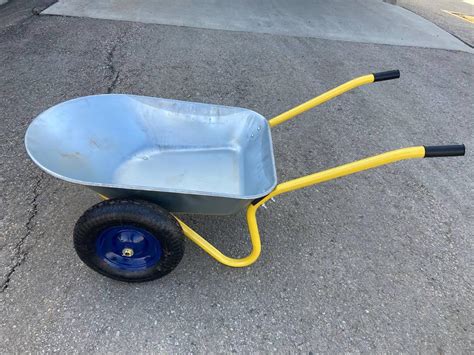 NEW 80L DUAL WHEEL METAL WHEELBARROW 42150 – Uncle Wiener's Wholesale