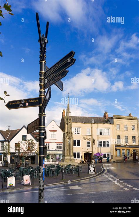 Glastonbury town centre, Somerset, UK Stock Photo - Alamy