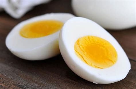 Which Part of the Egg is Rich in Protein: Yolk or White?