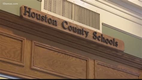 Houston County Schools (Georgia) announces 2021 graduation times | 13wmaz.com