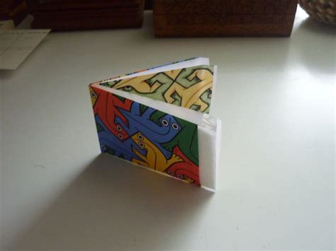 DIY Personalized Paper Wallet : 11 Steps - Instructables