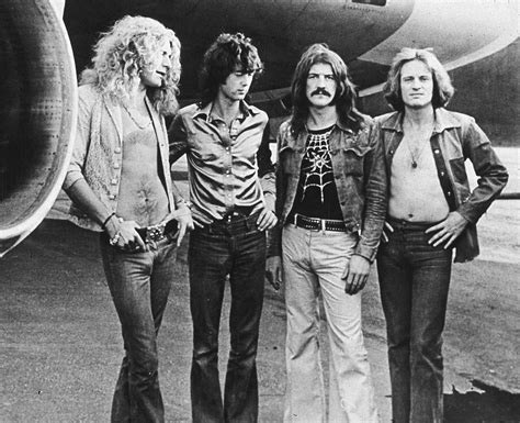 10 Best Led Zeppelin Songs of All Time - Singersroom.com
