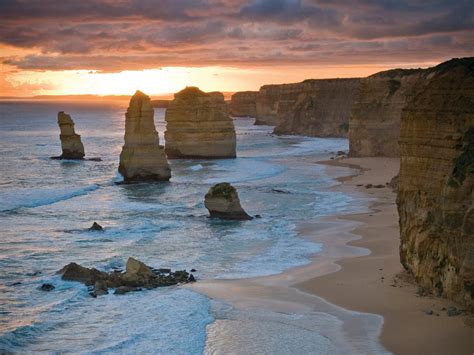 Port Campbell National Park, Attraction, Great Ocean Road, Victoria ...