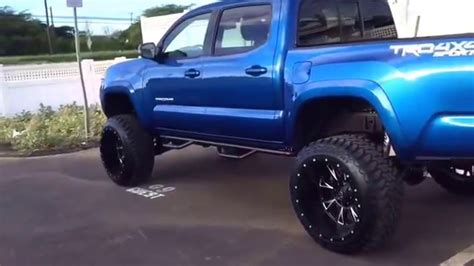 2 Lift Toyota Tacoma