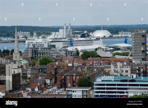 Southampton City centre, England - rooftop view Stock Photo - Alamy