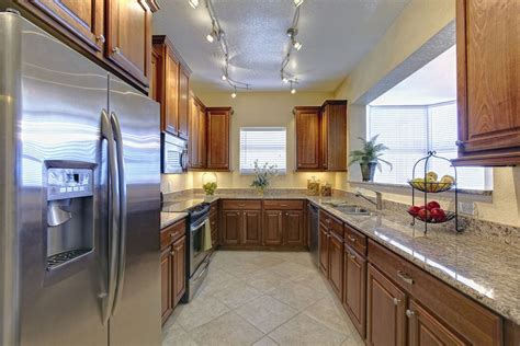 Types of Kitchen Track Lights