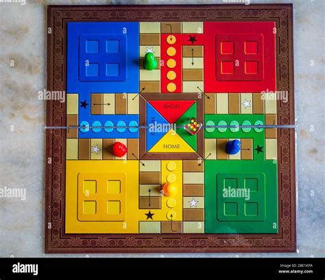 Ludo board hi-res stock photography and images - Alamy