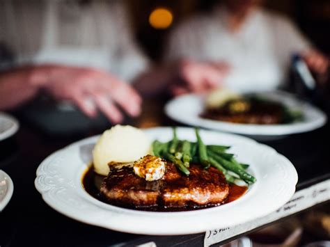 The Best Lunch Options in Downtown Montreal - Eater Montreal