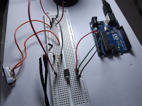 Detectando status de lâmpada com optoacoplador 4N25 e Arduino - Paulo Trentin